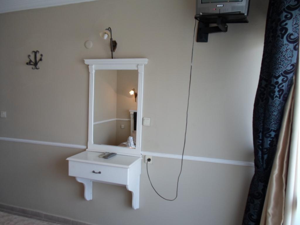 Hotel Hani Armutalan Room photo